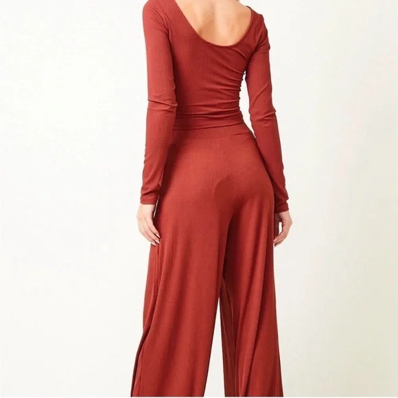 Saints and Hearts wide legged ribbed pull on pants NWT women’s size Large - Picture 2 of 5